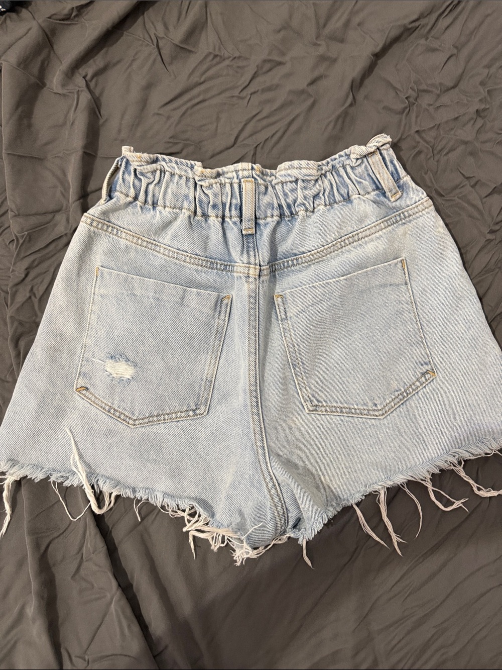 Zara Size 4 Button-Up Denim Shorts 🌞 - Picture 4 of 4